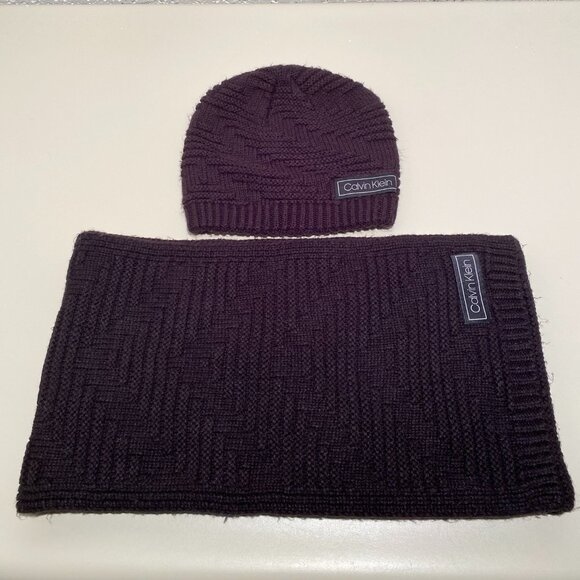 Calvin Klein Unisex Cable Knit Hat & Scarf Set - Picture 4 of 8